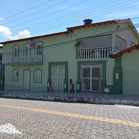 Hospedagem Casa Da Waldir, Quarto Suite 01 Goias Luaran gambar